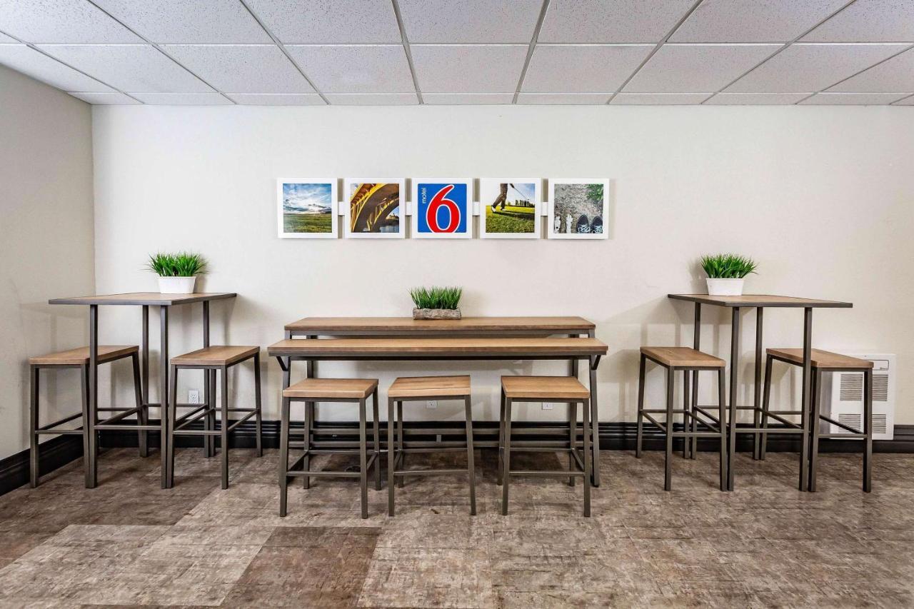 Motel 6-Saskatoon, Sk Exteriér fotografie